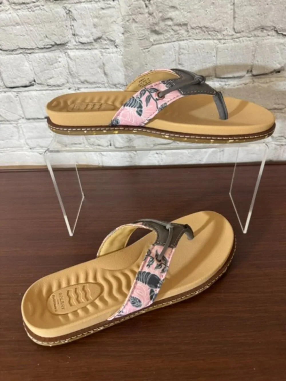 Sperry new box